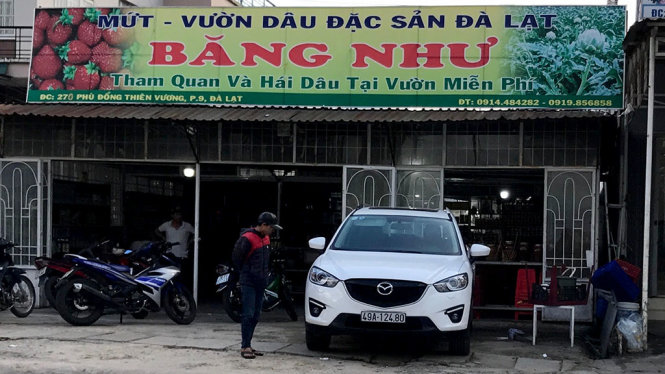 Trả[-]lại[-]nước[-]cốt[-]dâu,[-]du[-]khách[-]bị[-]đánh[-]nhập[-]viện[-]ở[-]Đà[-]Lạt